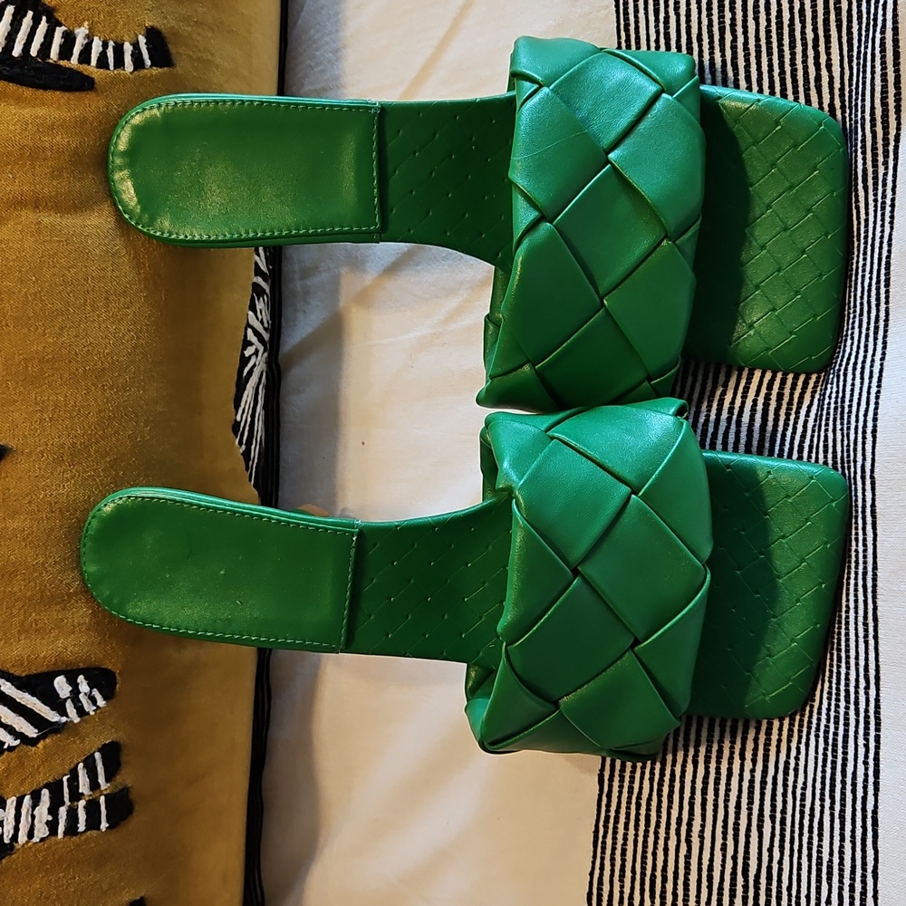 Bottega V. Inspired Green Leather Women's Heeled Sandals Size 10 - Picture 2 of 4